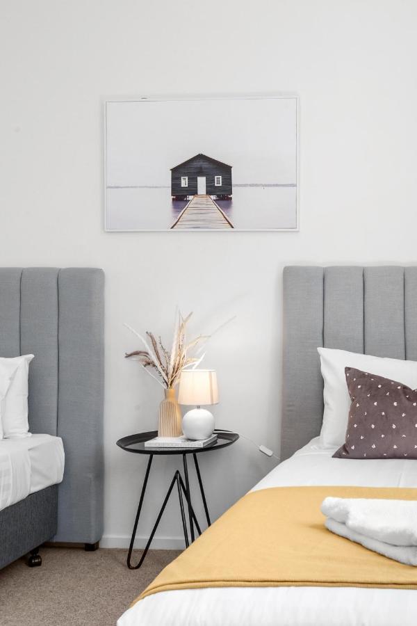 Palmerston St Apartments By Urban Rest Melbourne Esterno foto